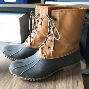 Fleece lined winter duck boots